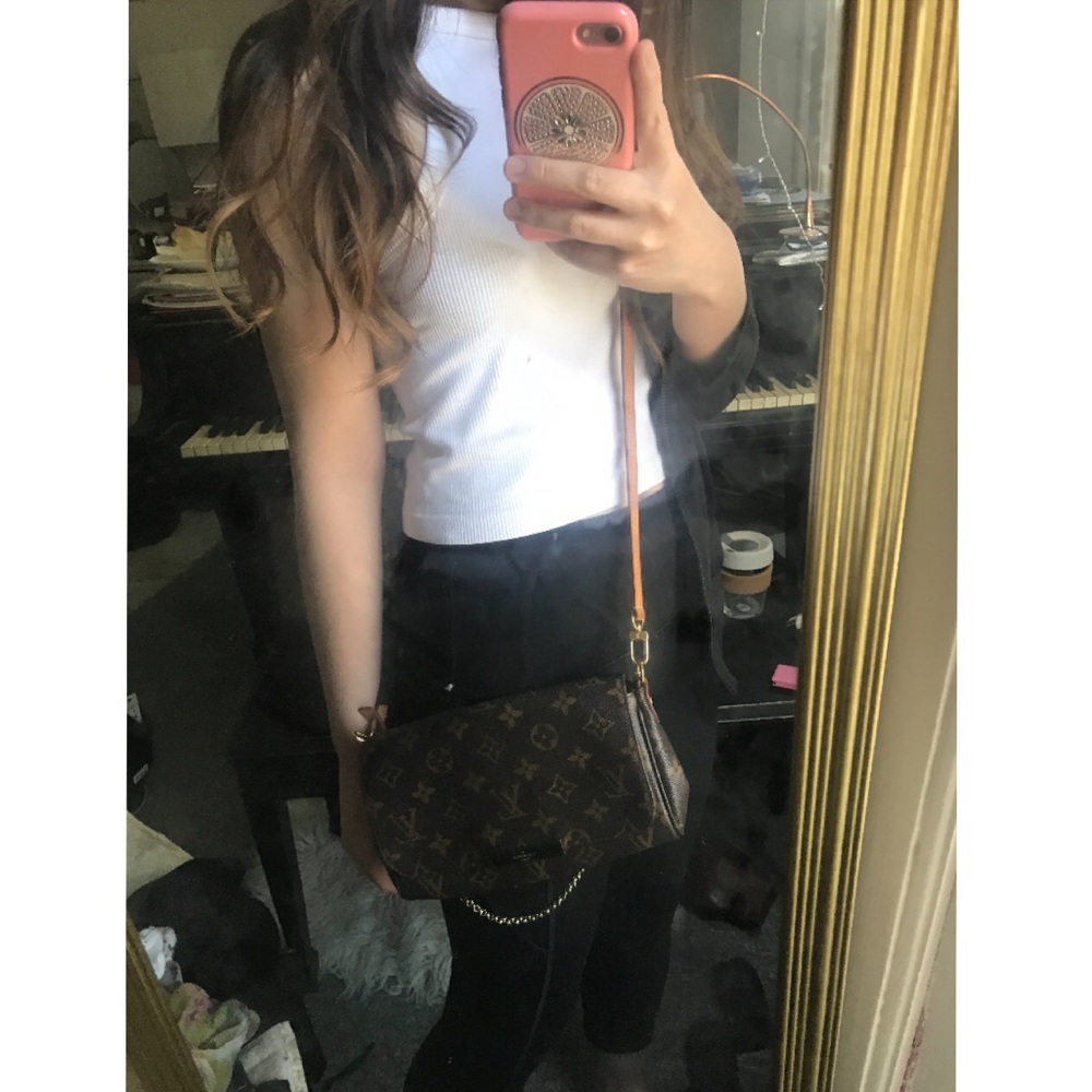 Louis Vuitton Favorite PM - Picture 10 of 10